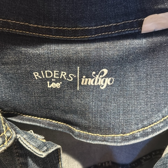 Jean Jacket - Picture 2 of 3